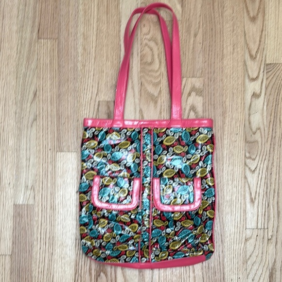 Vera Bradley Discontinued Frill Collection Vinyl - Picture 1 of 11
